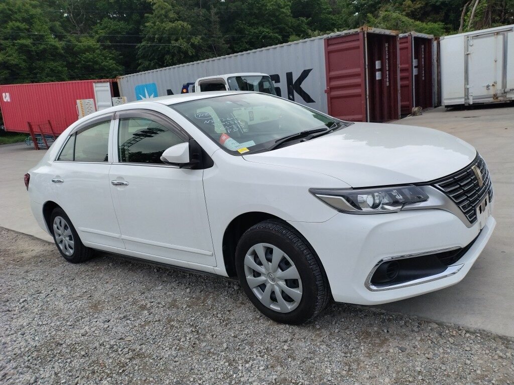 2017 Toyota Premio 1.5 F L Package — photo 1